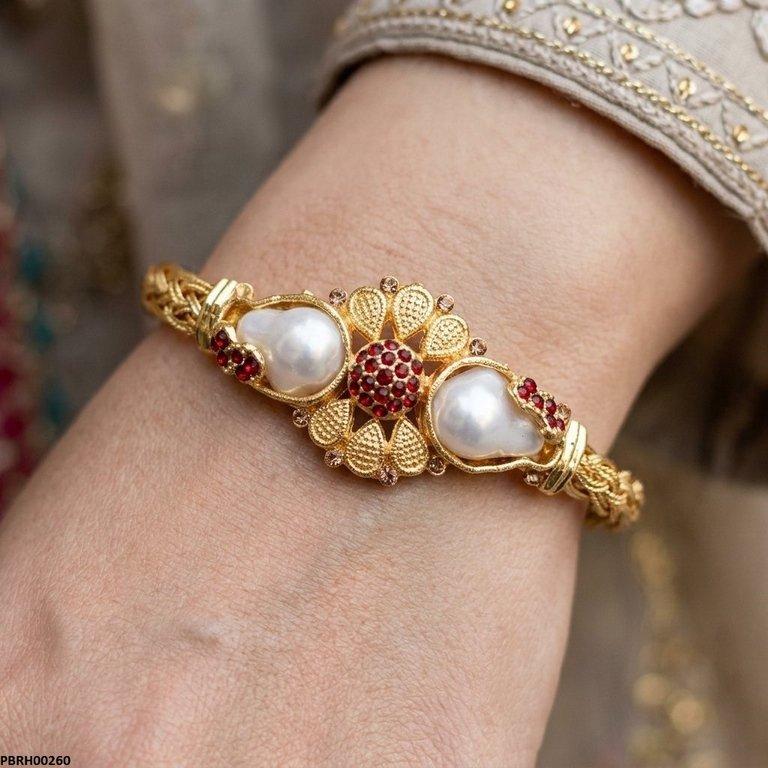 PBRH00260 AZM Round Pearl Bangles Set - PBRH