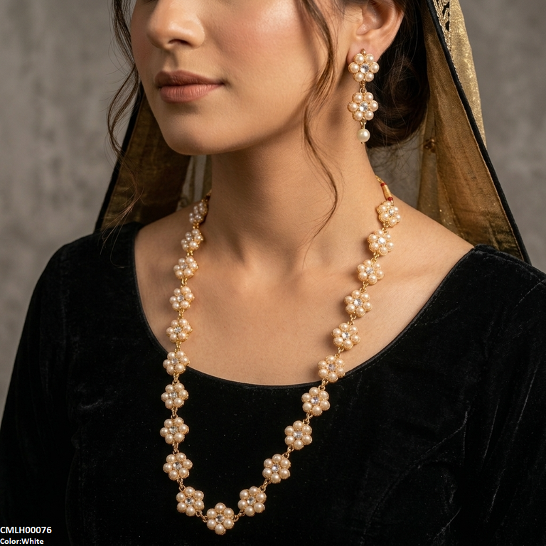 CMLH00076 SDQ Pearl Flower Mala Set