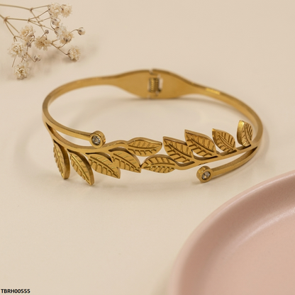 TBRH00555 BHS Round Leaf Stainless Steel Bracelet Adjustable - TBRH