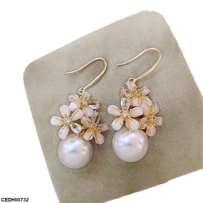 CEDH00732 YHC Flower Pearl Drop Earrings - CEDH