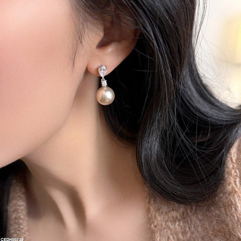 CEDH00739 YHC Tear Pearl Drop Earrings - CEDH