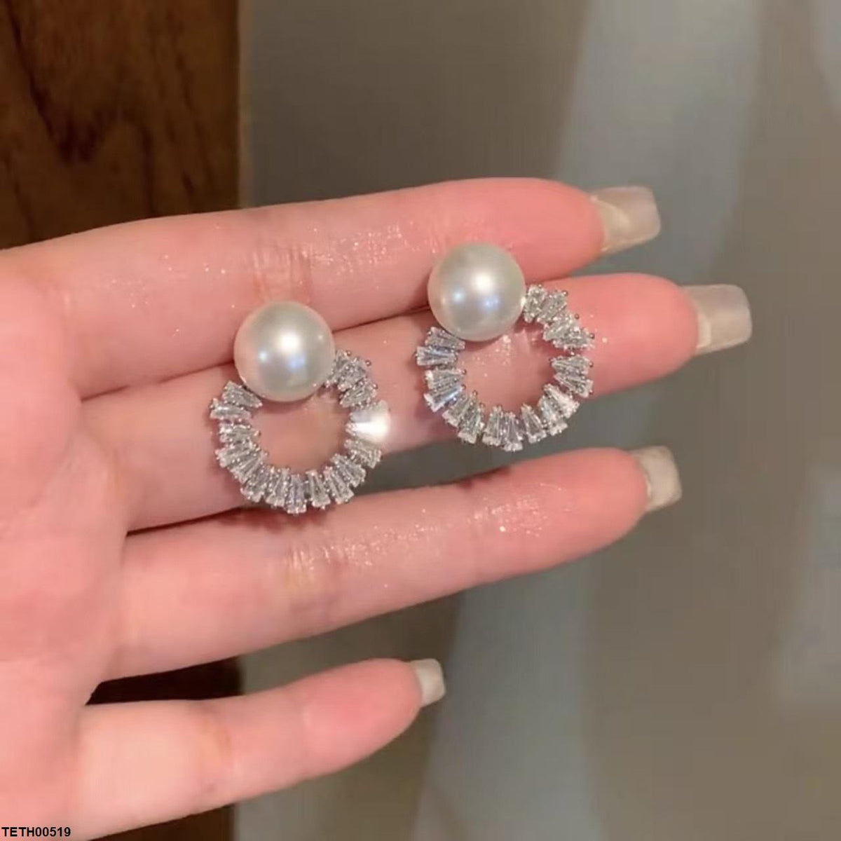 TETH00519 YHC Round Pearl Zircon Stone Tops Pair - TETH