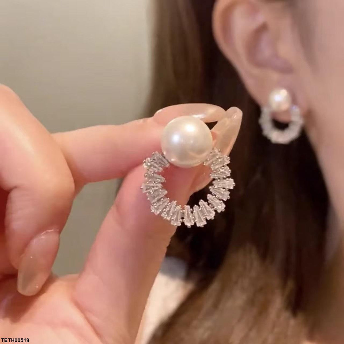 TETH00519 YHC Round Pearl Zircon Stone Tops Pair - TETH