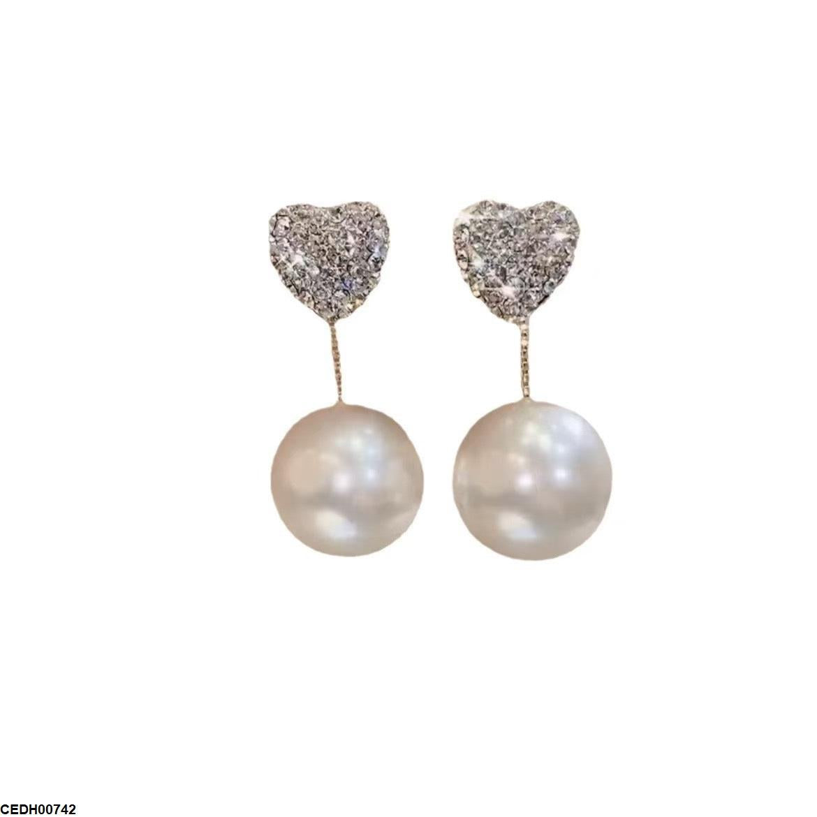 CEDH00742 YHC Heart Pearl Drop Earrings - CEDH