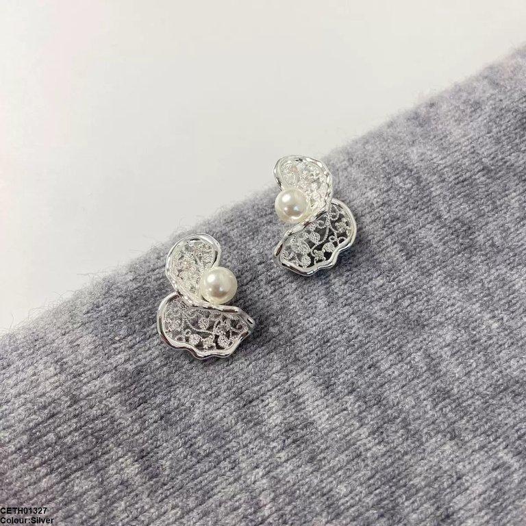 CETH01327 YHC Pearl Tops Pair - CETH
