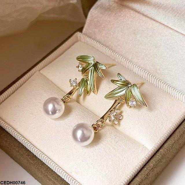 CEDH00746 YHC Date Palm Pearl Drop Earrings - CEDH