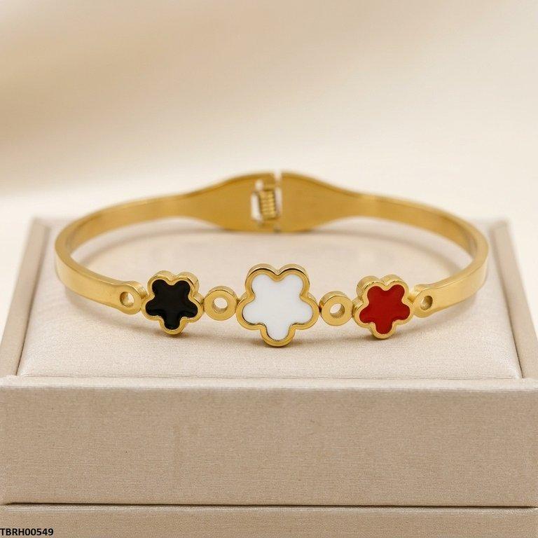 TBRH00549  BHS Multi Color Star Stainless Steel Bracelet Adjustable - TBRH
