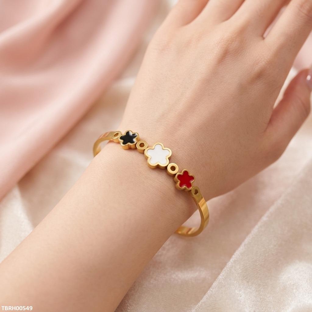 TBRH00549  BHS Multi Color Star Stainless Steel Bracelet Adjustable - TBRH