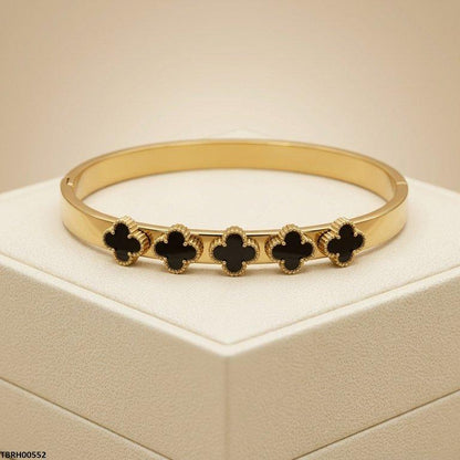 TBRH00552 BHS Round Clover Stainless Steel Bracelet - TBRH
