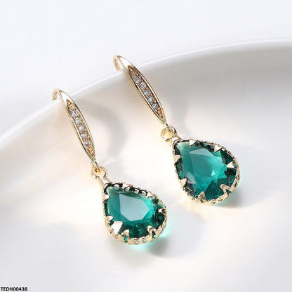 TEDH00438 YLE Tear Drop Ear Pair - TEDH