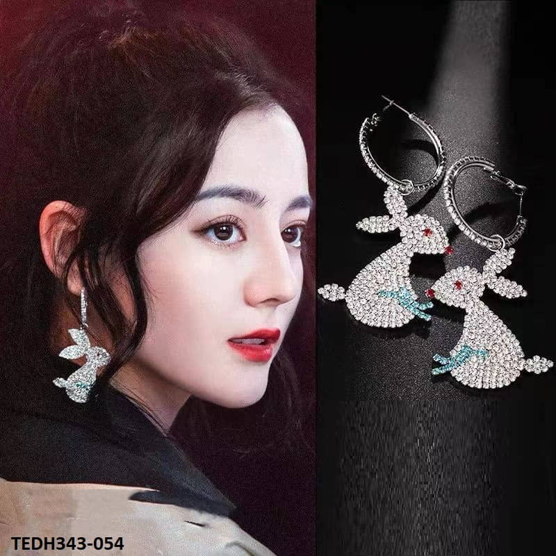 TEDH343 SYB Rabit Drop Earrings Pair