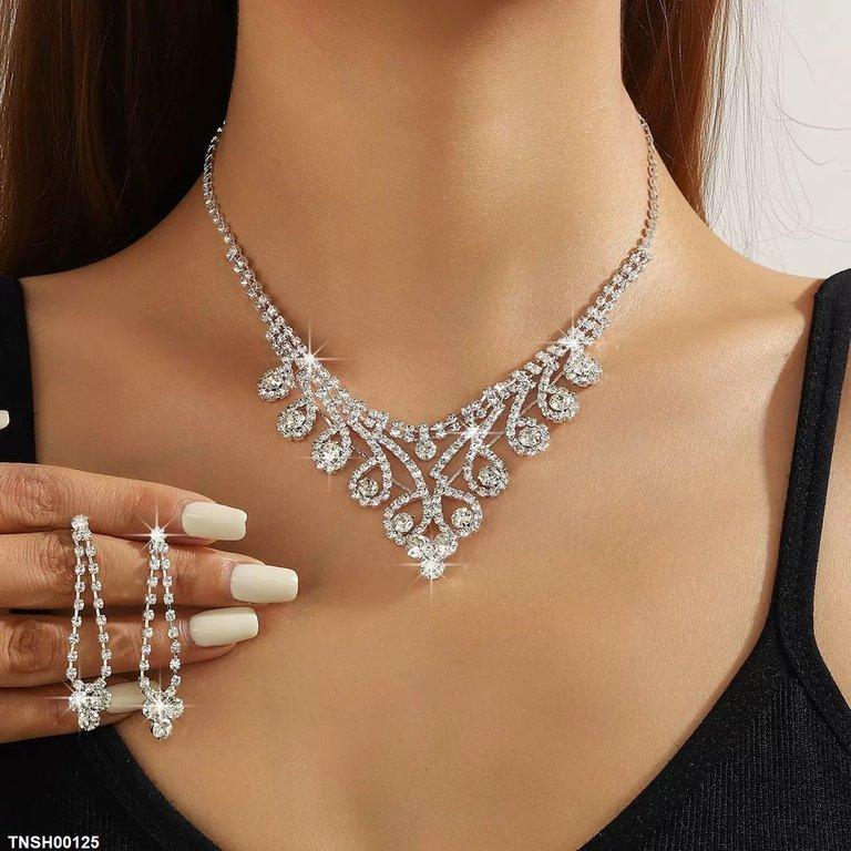 TNSH00125 YJJ Round Flower Necklace Set - TNSH