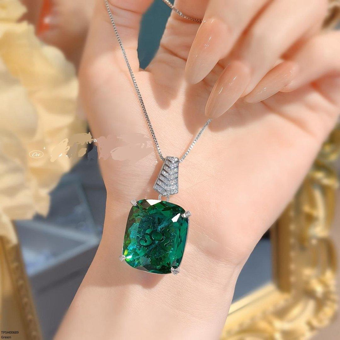 TPSH00689 GWH Stylish Zircon Crystal Pendant Set - TPSH