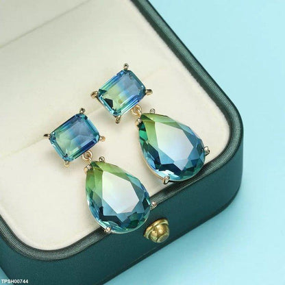 TPSH00744 YLE Square/Tear Drop Pendant Set - TPSH