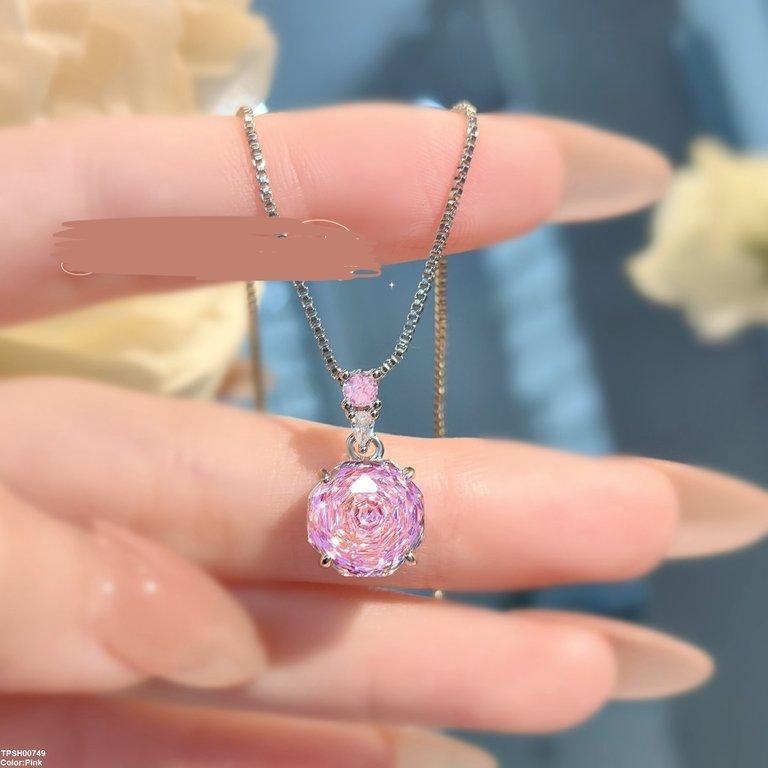 TPSH00749 GWH Round Pendant With Chain - TPSH
