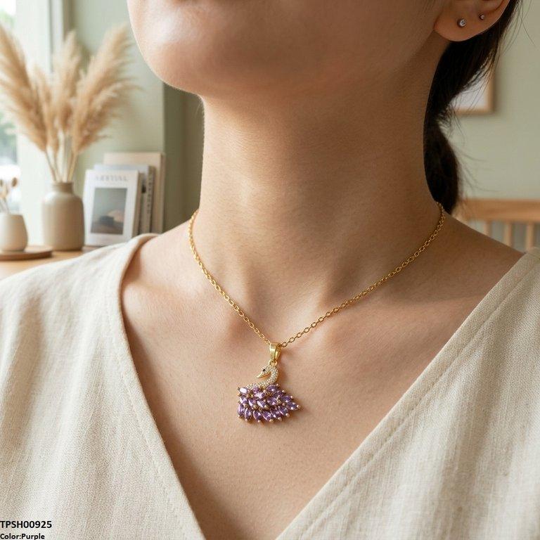 TPSH00925 BHS Duck Stainless Steal Zircon Stone Pendant - TPSH