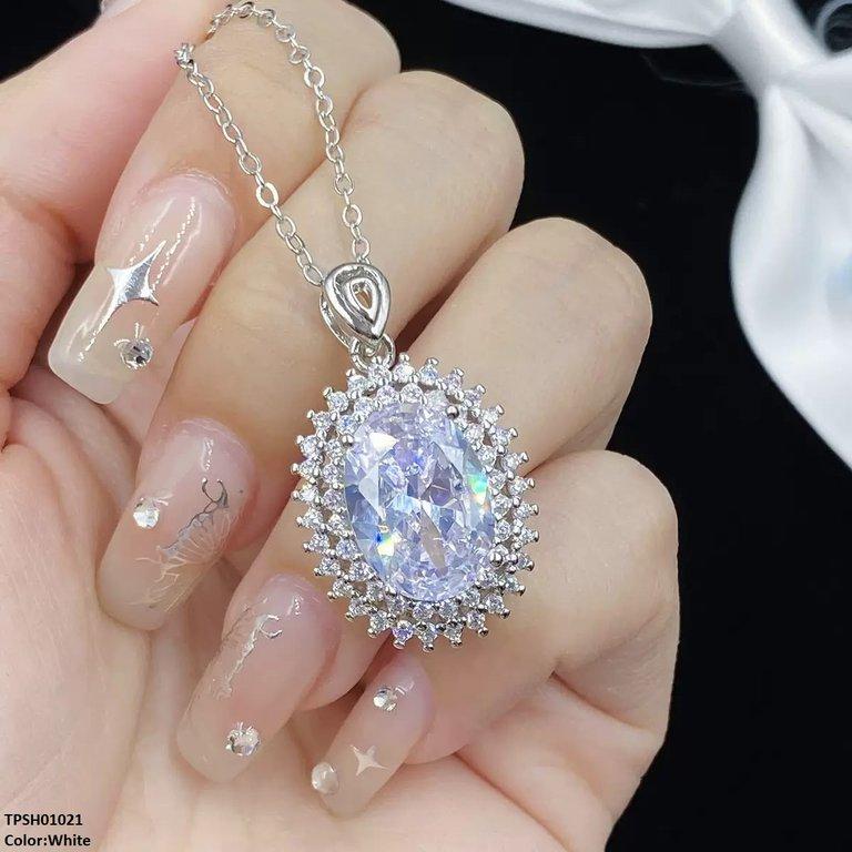 TPSH01021  KRLOval ZIRCON Stone Pendant - TPSH