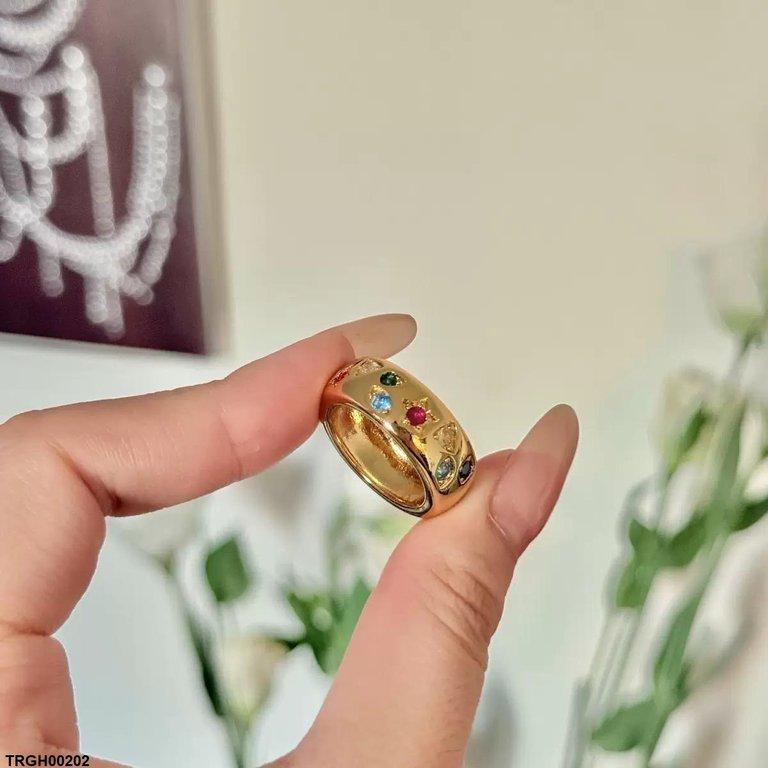 TRGH00202 CJD Round Multi Stone Ring - TRGH