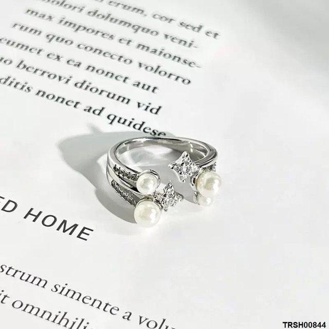 TRSH00844 SJS Pearl Star Ring Adjustable - TRSH