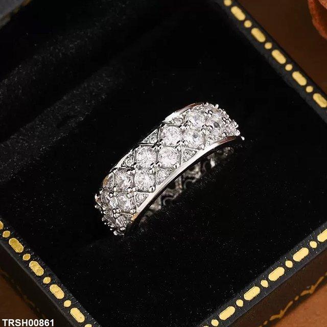TRSH00861 KYC Round Stone Ring - TRSH
